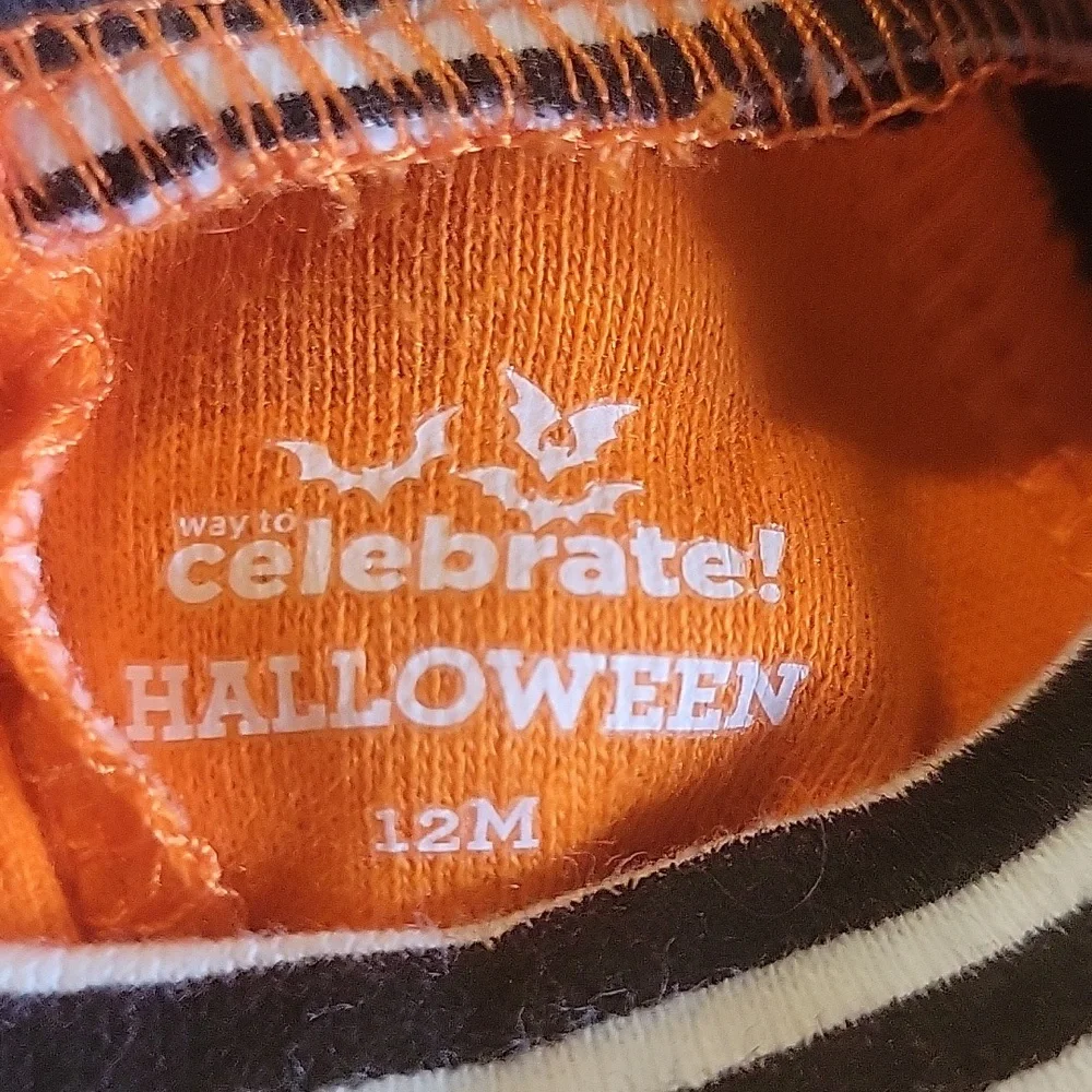 Celebrate Halloween Onesie Costume Pumpkin Jack-o'-lantern Orange Black 12M Baby